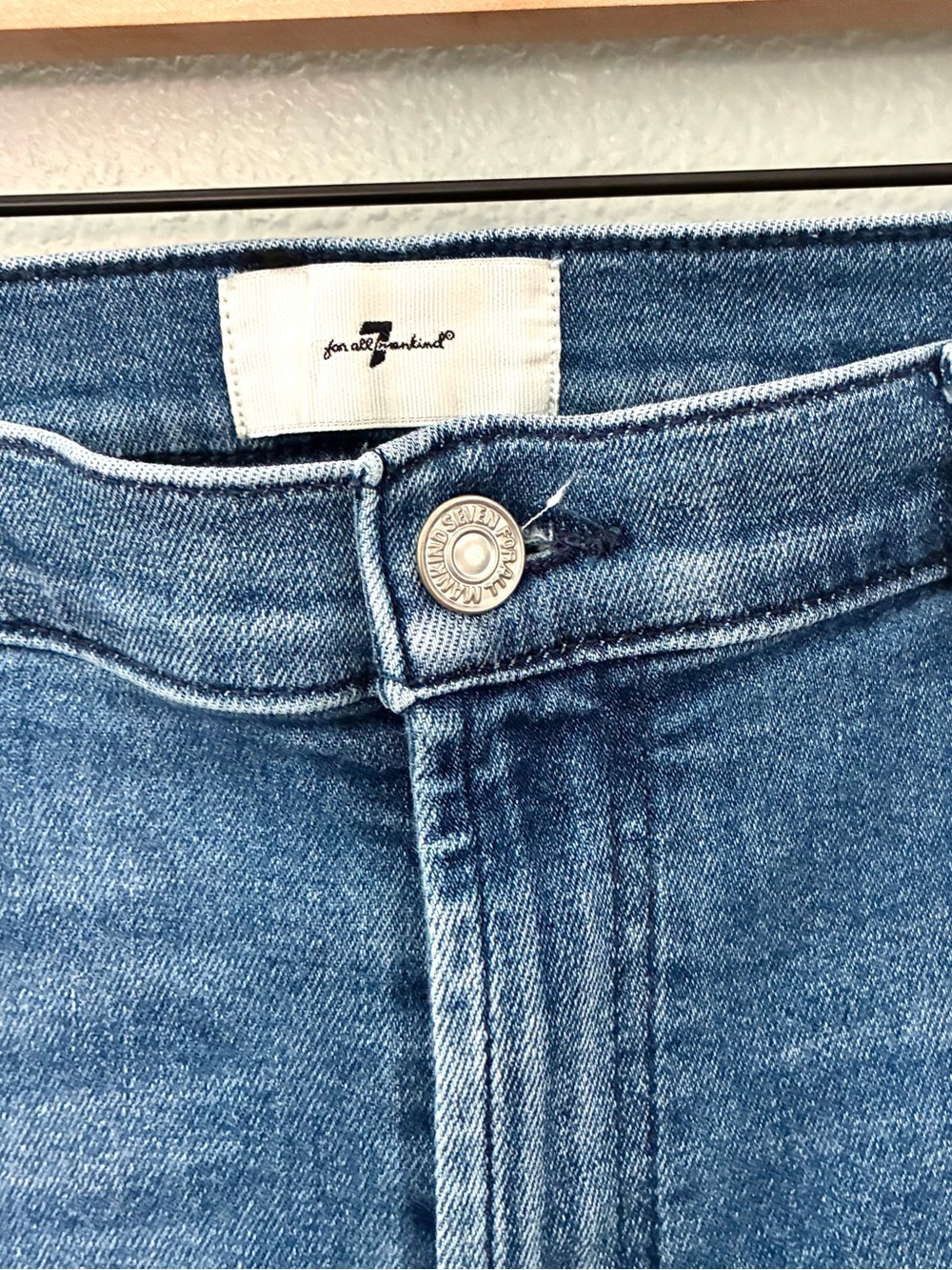 7 For All Mankind Alexa Cropped Jeans Womens 32 High Rise Straight Crop Raw Hem - Picture 2 of 8